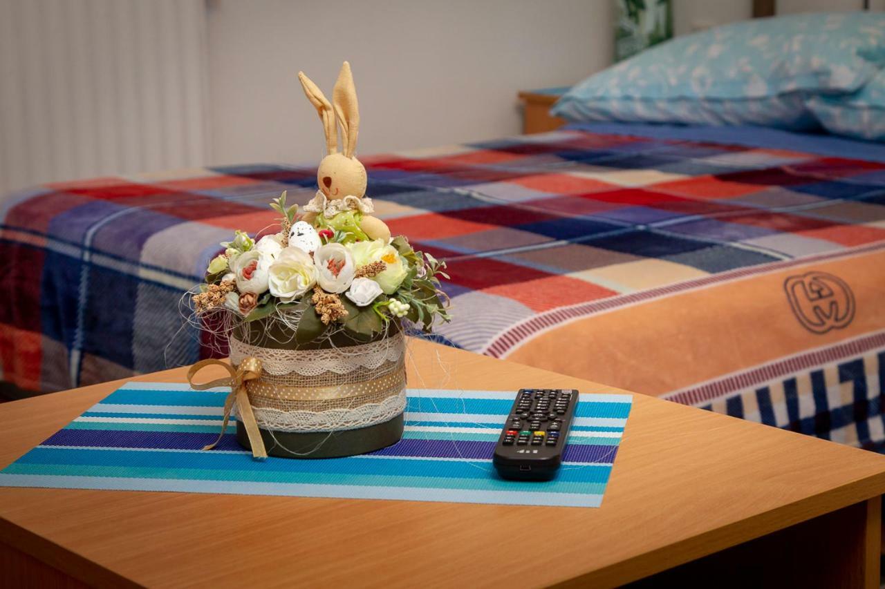 スボティツァCasa Simon 2アパートメント エクステリア 写真